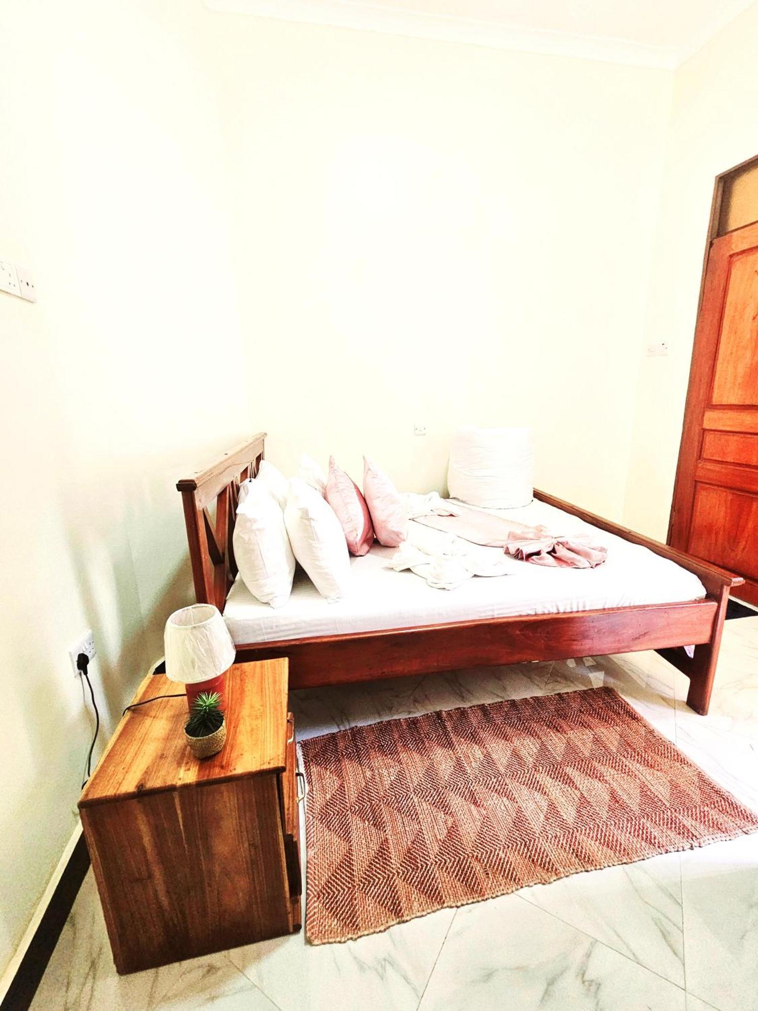 Safi House Boma la Ngombe Exterior foto